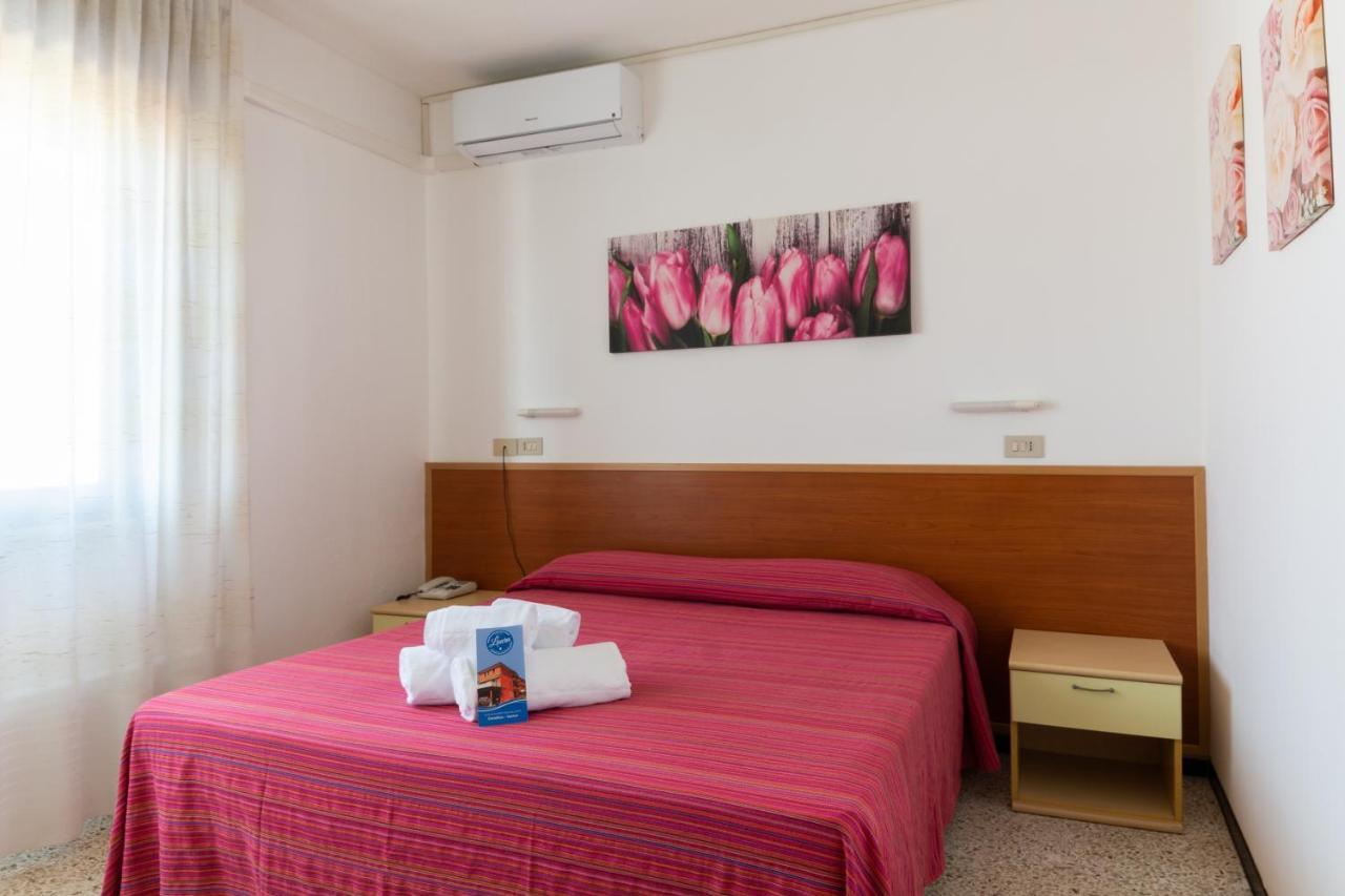 Hotel Laura Cavallino-Treporti Exterior photo